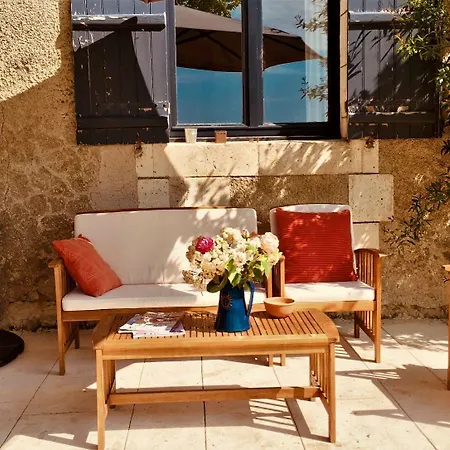 Domaine Casa Sana Panzió 3*